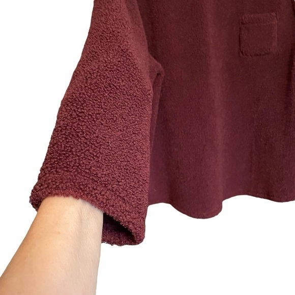 Cuddl Duds Shaggy Sherpa
Pullover Top Burgundy Size 3X - Picture 6 of 12